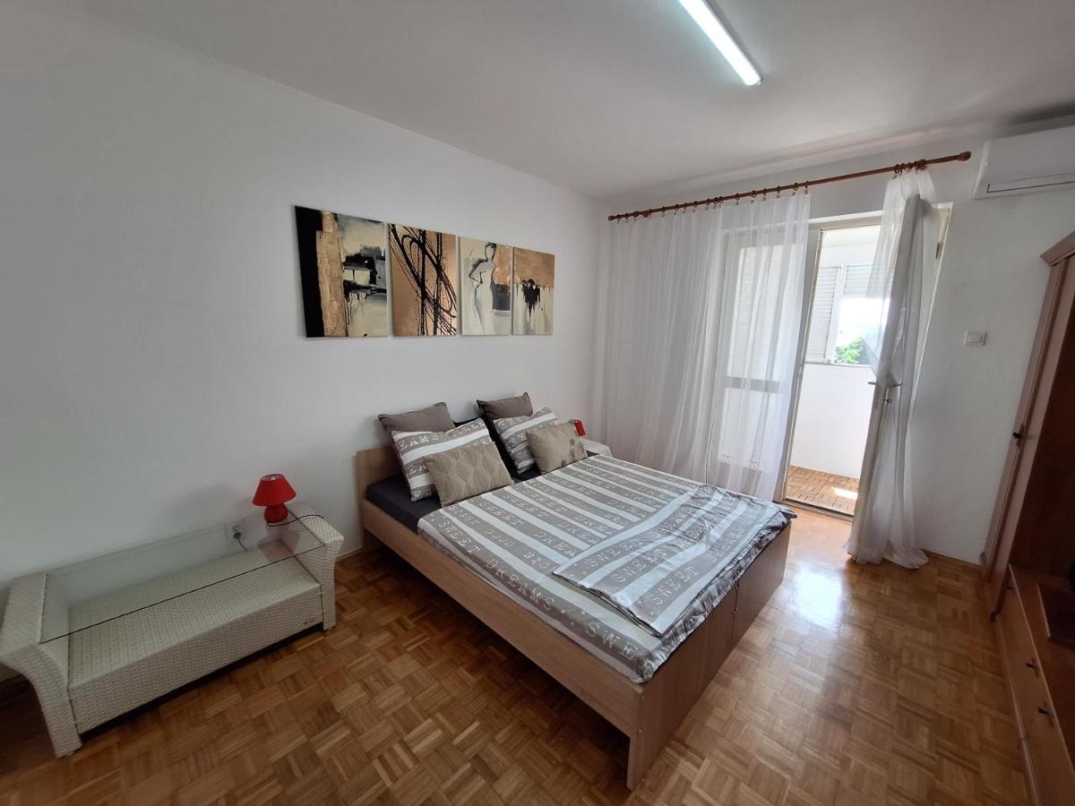 Two Bedroom Apartment Alma ซาดาร์ ภายนอก รูปภาพ